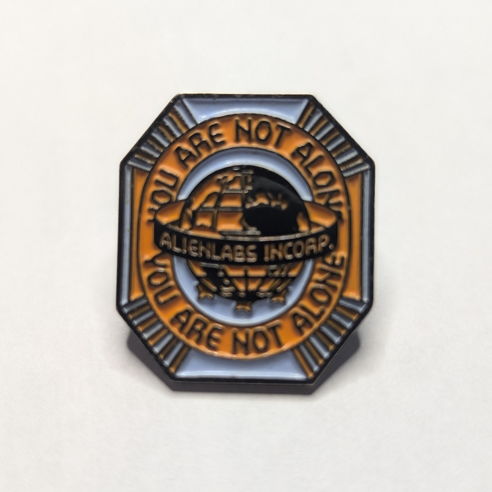 Alien Labs "You are not alone" Pin